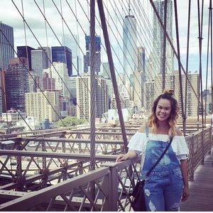 Meet your Posher, Elena